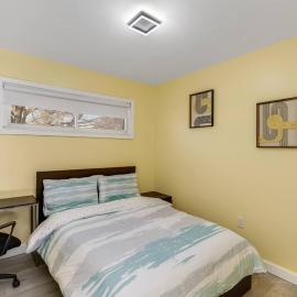 Cozy Furnished Room | Fast Wi-Fi | Free Parking#3, hotel in Beech
