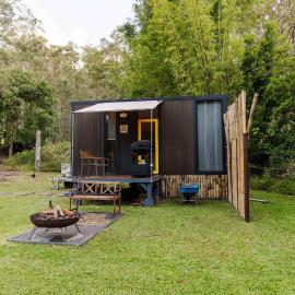 Cedar Creek Falls by Tiny Away, Hotel in Mount Tamborine