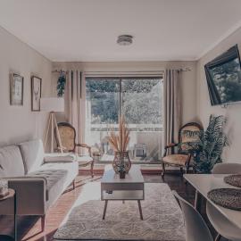 Hermoso Departamento Central en Concepción - hasta 4 camas - 2 Dormitorios - 1 Baño - 1 Estacionamiento - Mejor Evaluado en Chile 2023-2025 - Incluye Consola de Juegos Retro - Te ayudo con panoramas – hotel w mieście Concepción