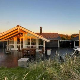 Holiday Home With Sea View And Spa In Nørlev, hotel v destinácii Hjørring