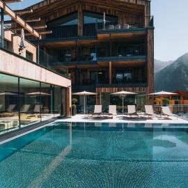 Grünwald Resort Sölden Appartements und Chalets mit Pool, hotel a Sölden
