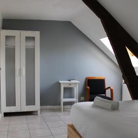 Domaine Des Piéris - Gîtes et Lodges, hotell i Grandcamp-Maisy