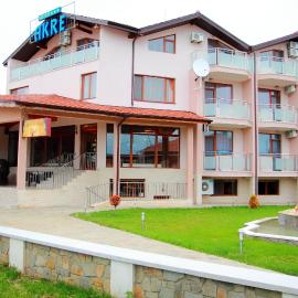 Hotel Akre, viešbutis mieste Kavarna