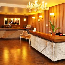 Hotel Rainer, отель в Брашове