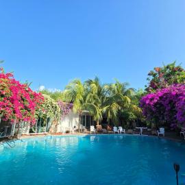 Oasis2 Phuket Airport Glamping, hotel en Phuket