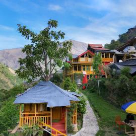 Neervan By Tirva, hotel din Bathād