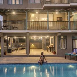 Belissimo Waterfront 9bhk Pvt Pool Siolim, hotel v mestu Chopdem