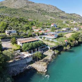 Ergi Riverside Villas