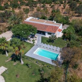 Villa Isabelle by Algarve Holidays - Loule