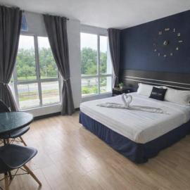 Get Inn Hotel at 1 Capital Holdings