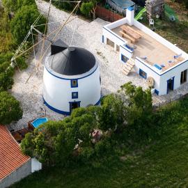 The Indigo Windmill Retreat, Peniche