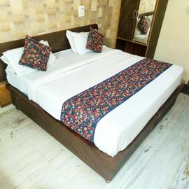 Grand Stays by Hotel Amisha - Near Station & Metro, viešbutis Džaipure