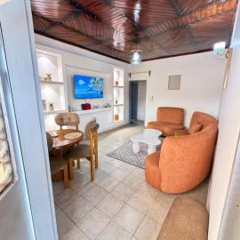 Appartement 2 chambres haut standing obobogo nsam wifi performant parking gratuit dans portail