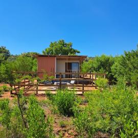 Romantic Private Bush Chalet at Game Farm Retreat near Hartbeespoort