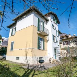 GuestHost - Historic Villa with Garden & Lakeview