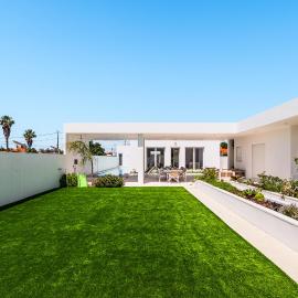 Villa Jannah - Luxury Halal Retreat، فندق في كينتا دو أنجو