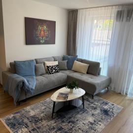 CSiP House with Free Private Enclosed Parking Place, hotel in Nyíregyháza