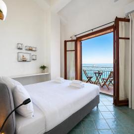 Chianalea 31, hotel en Scilla