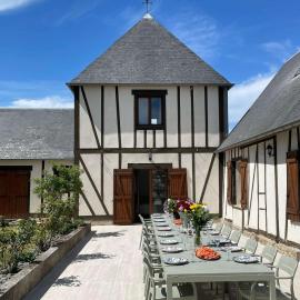 Villa Club One - Padel & Piscine, Normandie, Hotel in Épinay