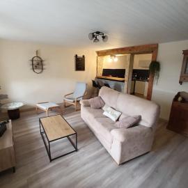Au Grès du Bois, hotel di Petersbach