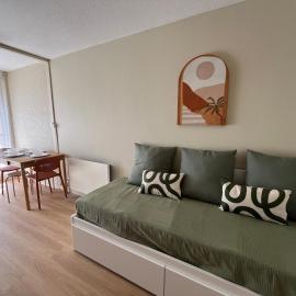 Appartement rénové 4 pers - Proche plage, hotell i Mauguio