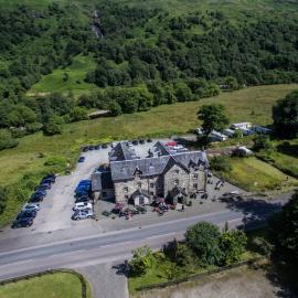 The Drovers Inn, готель у місті Інверарнен