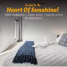 Executive home in centre of Sunshine, hotel v mestu Sunshine