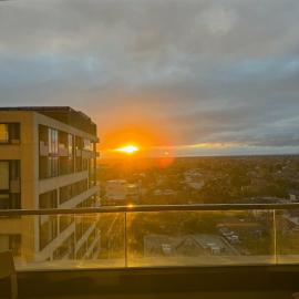 Birds Nest with sunset views in Moonee Ponds