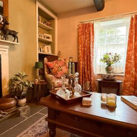 Wingrove Cottage - Sleeps 8
