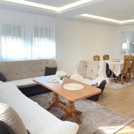 Al Noor Villa Ilidža, hotel v destinaci Ilidža