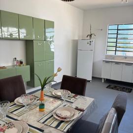 Vilinha Super ventilada com garagem, hotel in Campinas