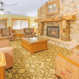 Super Davenport Inn & Suite, hotel Davenportban