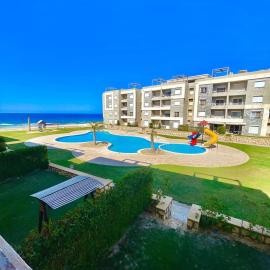Long lsland Resort - D17-Family only