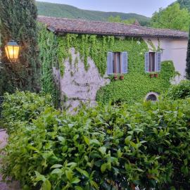 casa zia Cianetta al civ 42、Capodacqua di Folignoのホテル