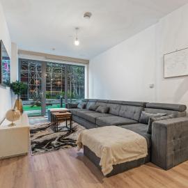 Cosy Flat near Wembley Stadium Sleeps 8 Guests