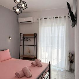 Matinas rooms, hotel in Nea Mesangala