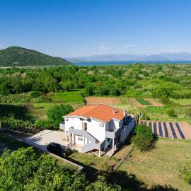 Vržina Farm House Skadar Lake, Hotel in Virpazar