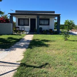 F2 Farmhouse, hotel a Omuthiya