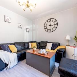 Wimborne House, 3BR, Airport, M1, 6 beds