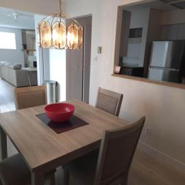 unique Two -Bedroom Central Townhouse