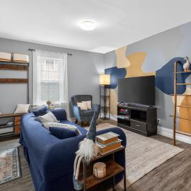 Modern space - brand new 1bd in Liverpool NY, hotel in Liverpool