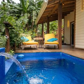 CalmWay Quiet Hideout 15 Min walk to West End Roatan
