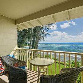 Kapaa Sands by Chase N Rainbows - Studio Ocean Front 09