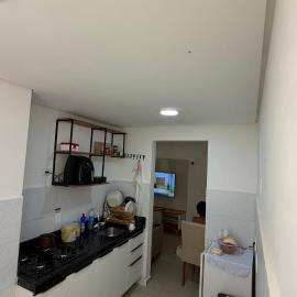 Apt 102