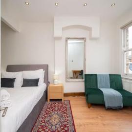 Spacious House - 4 Bedrooms Near Dulwich - Pass the Keys