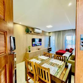 Apartamento Royal - 3 quartos, suíte, garagem, confortável, bem localizado, tranquilo, hotel u gradu 'Aracruz'