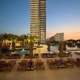 Premium Luxury Apartments at Grand Sapphire Resort & Casino with Pool Access, Hotel in Áyios Sergios