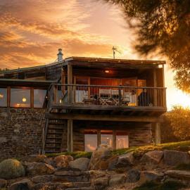 Coastal Tree House- Short Stroll to Beach, hotel in Encounter Bay