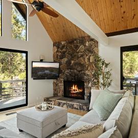 The Arrowhead Pearl, hotel i Lake Arrowhead