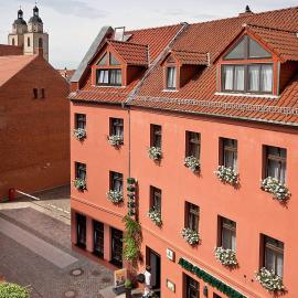 Lutherstadt Wittenberg में, होटल Hotel-Pension Am Schwanenteich